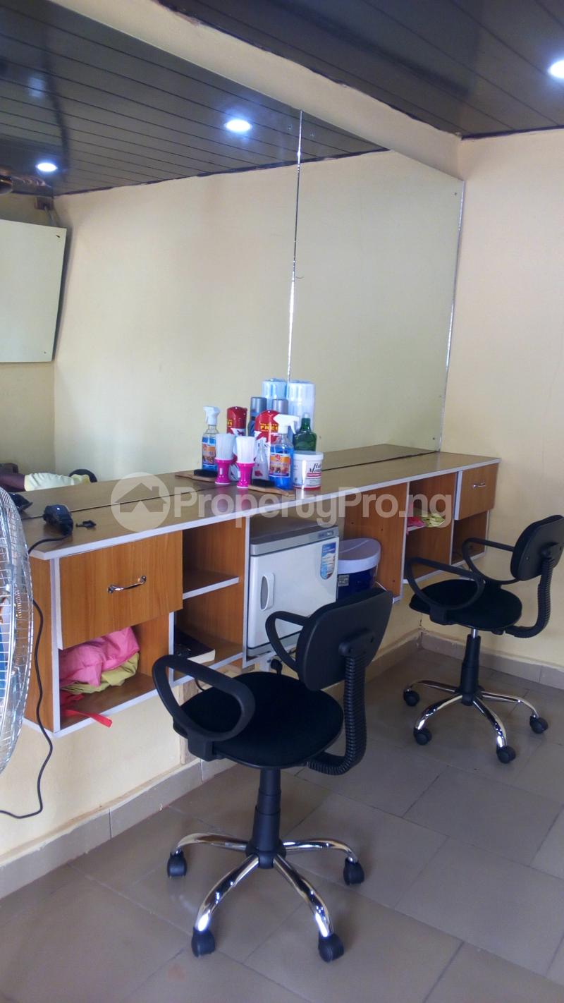 Cedars barbing saloon