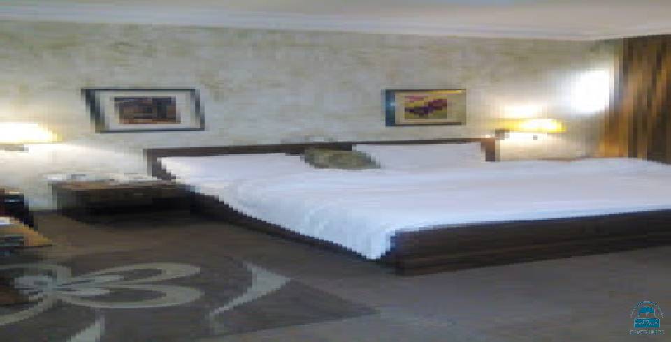 Satus Hotel