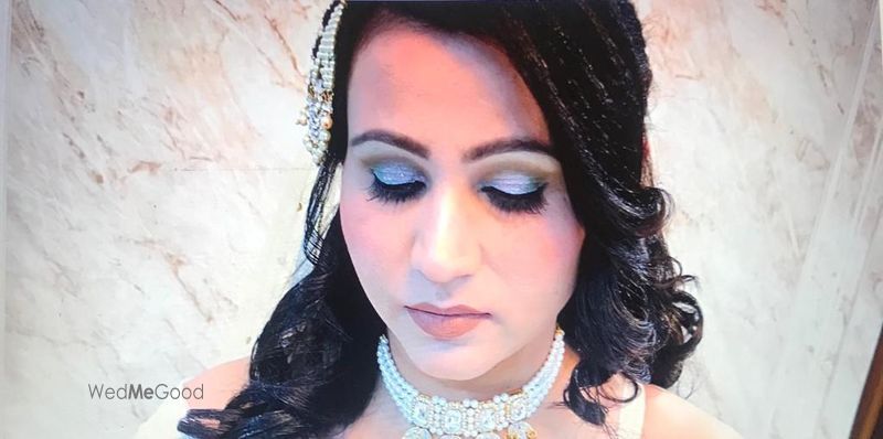 House of GlamEll, Makeovers & Beauty Studio