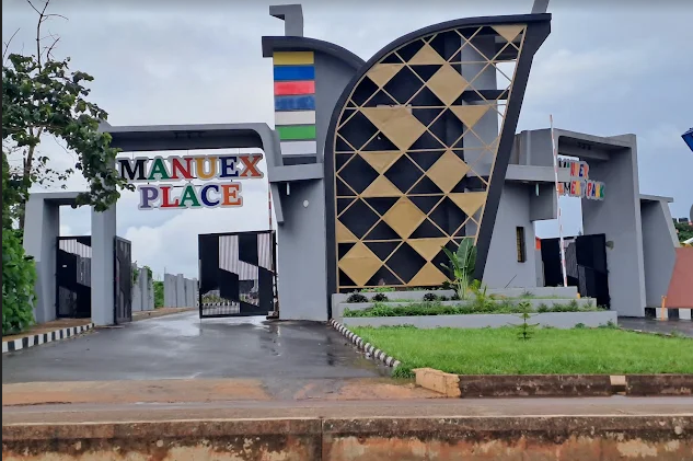 Manuex Amusement Park