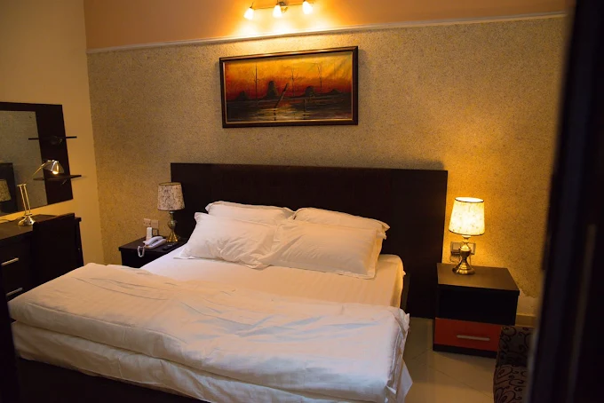 Towlab Hotel & Suites